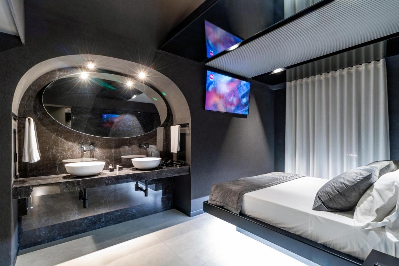 4 Suites  unconventional living rooms Catane Extérieur photo