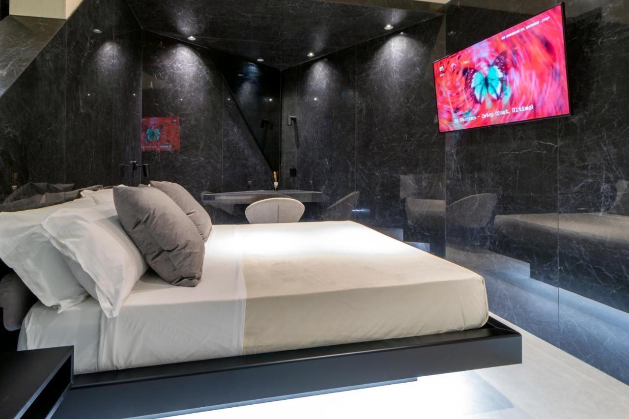 4 Suites  unconventional living rooms Catane Extérieur photo